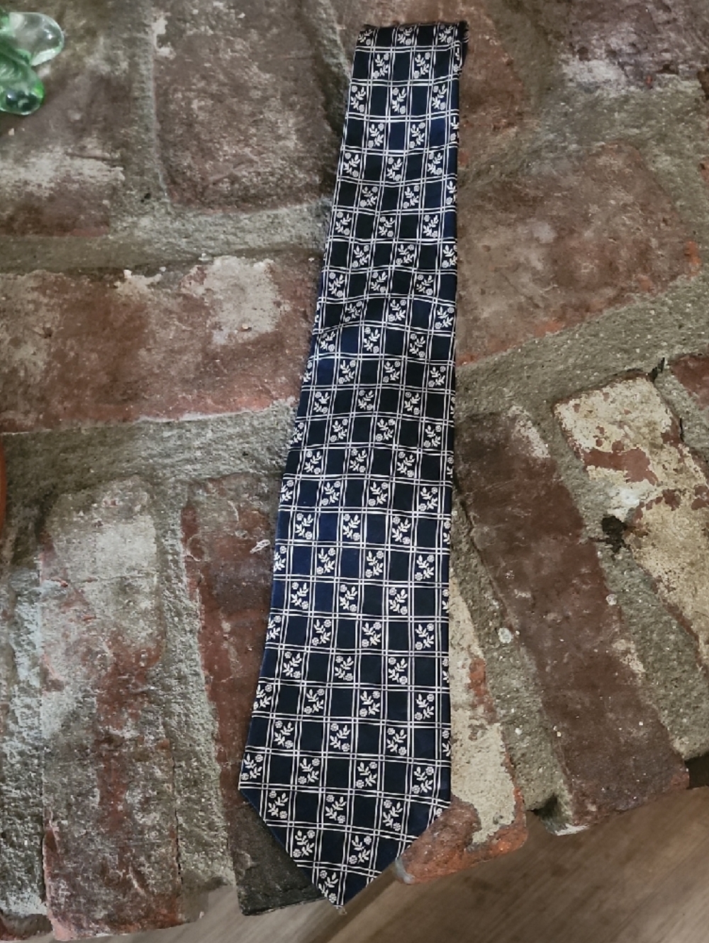 Lanvin Paris Silk Tie Navy Blue White Floral Grid Designer Necktie Italy - Picture 6 of 9